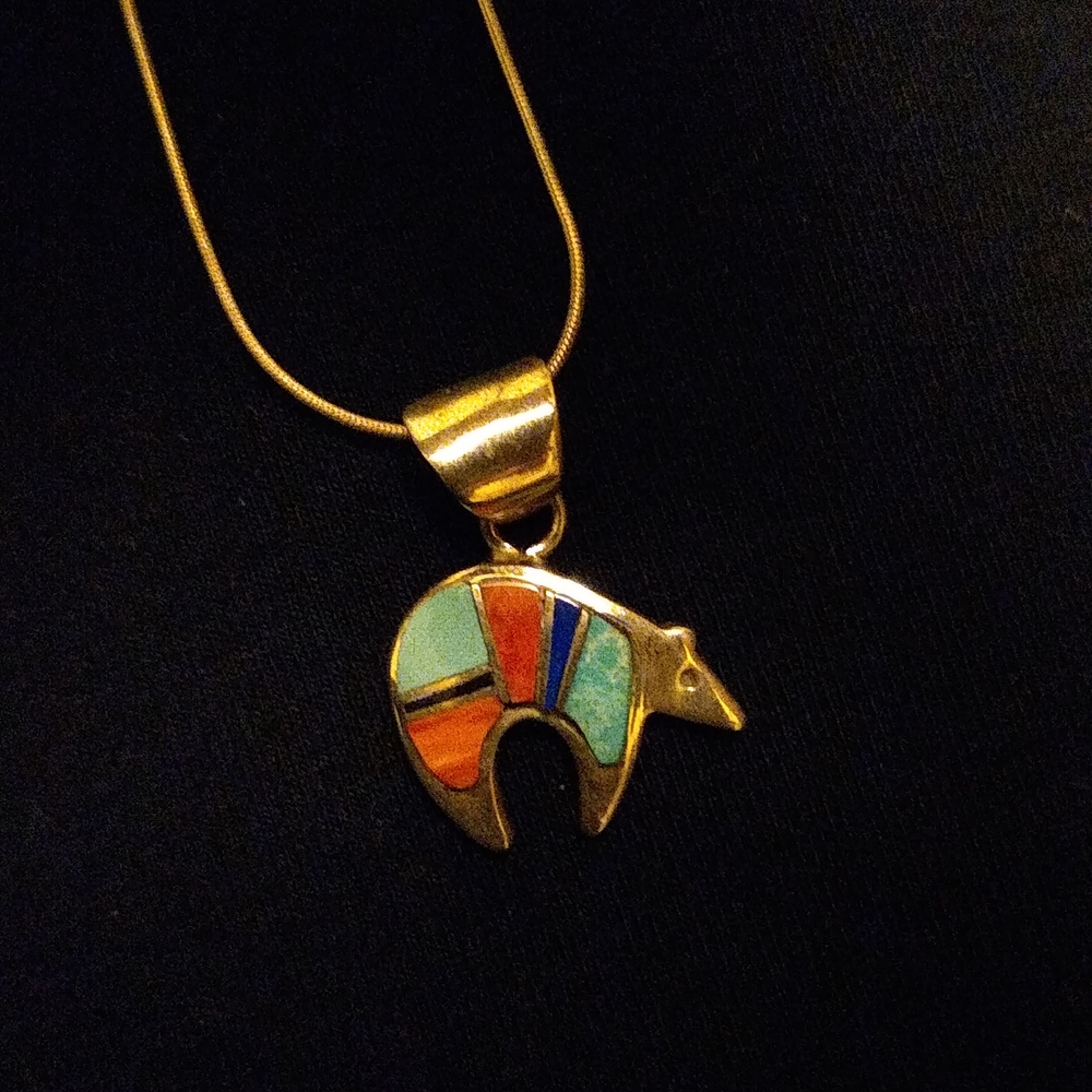 Navajo bear necklace with turquoise